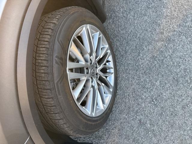 used 2023 Acura MDX car, priced at $46,685