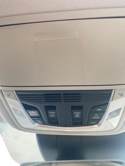 used 2025 Acura RDX car, priced at $42,085