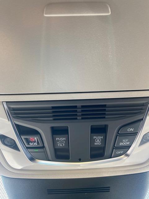 new 2025 Acura MDX car, priced at $60,750