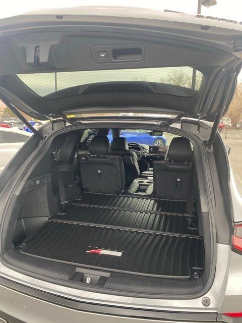 new 2025 Acura MDX car, priced at $62,850