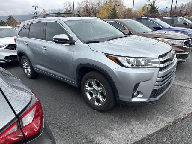 used 2019 Toyota Highlander car, priced at $27,495
