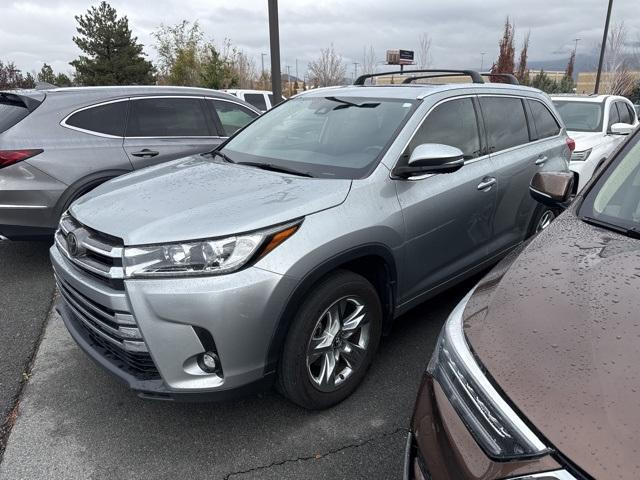 used 2019 Toyota Highlander car, priced at $27,495