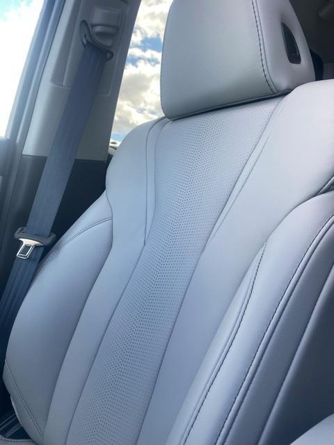 new 2025 Acura MDX car, priced at $60,150