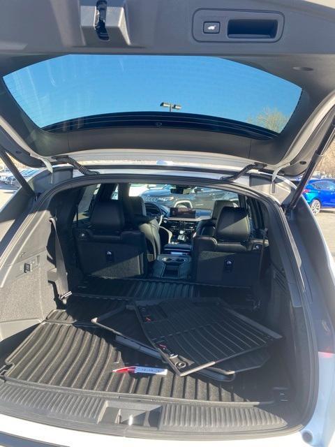 new 2025 Acura MDX car, priced at $63,750