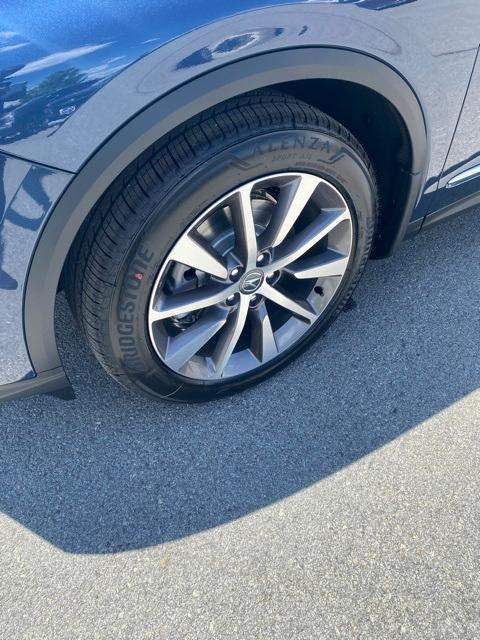 new 2025 Acura MDX car, priced at $60,150