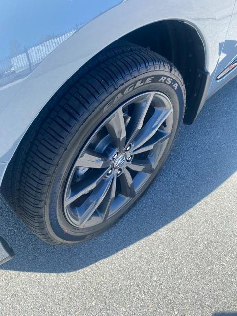 new 2025 Acura RDX car, priced at $52,250