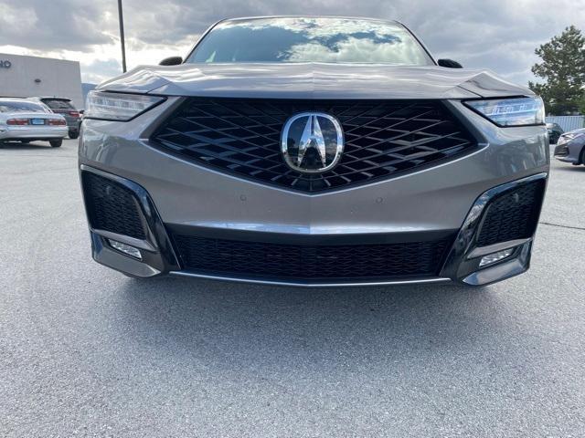used 2025 Acura MDX car, priced at $55,885