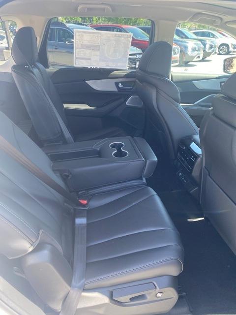 new 2025 Acura MDX car, priced at $60,750