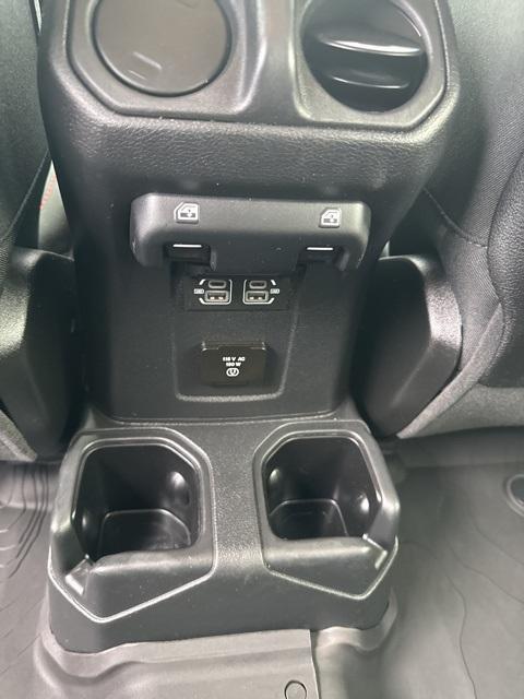 used 2022 Jeep Wrangler Unlimited car, priced at $38,999