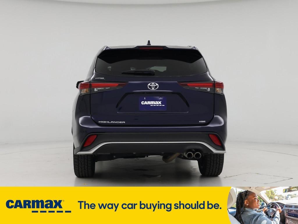 used 2024 Toyota Highlander car, priced at $38,998