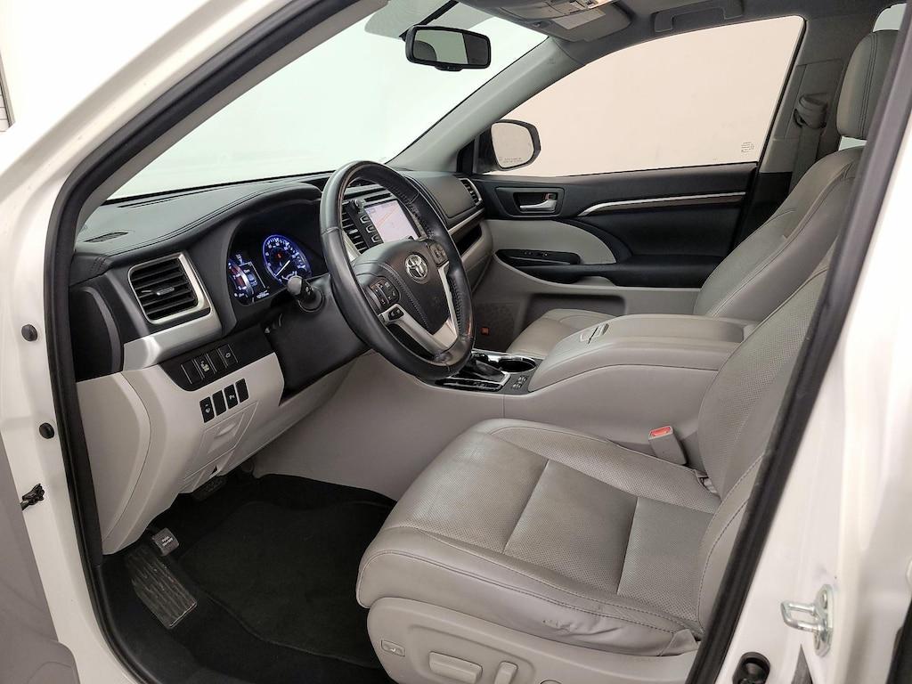 used 2014 Toyota Highlander car, priced at $18,998