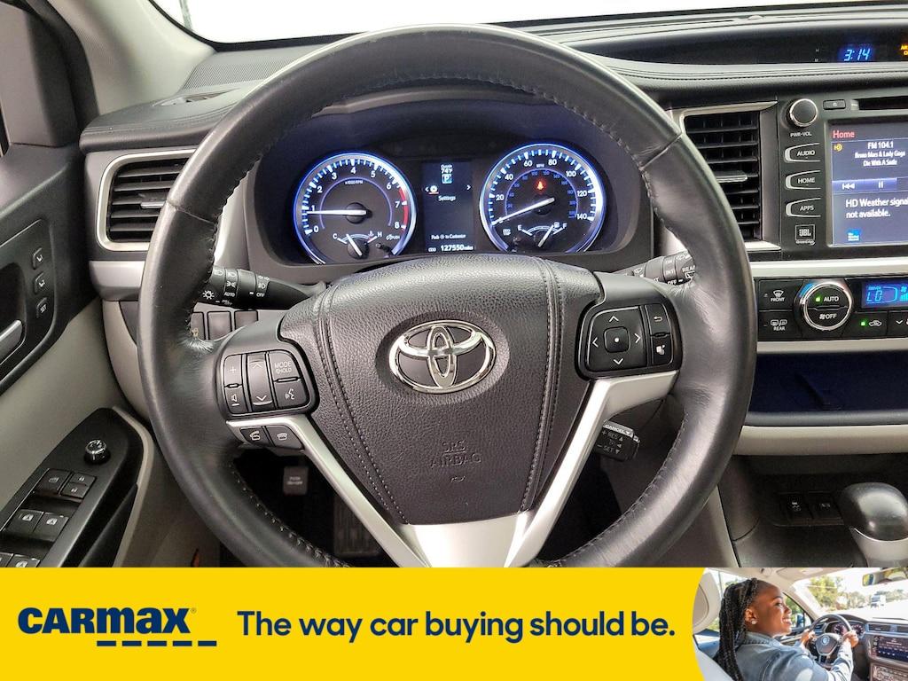 used 2014 Toyota Highlander car, priced at $18,998