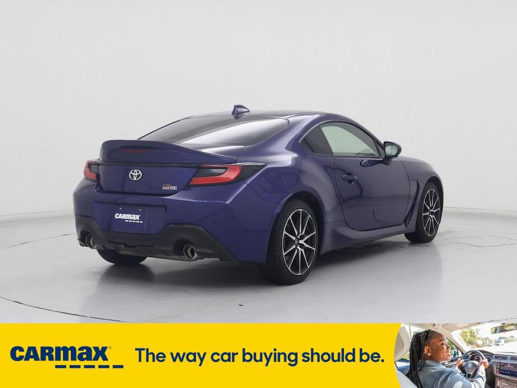 used 2023 Toyota GR86 car, priced at $29,998