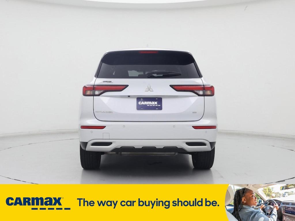 used 2024 Mitsubishi Outlander car, priced at $29,998