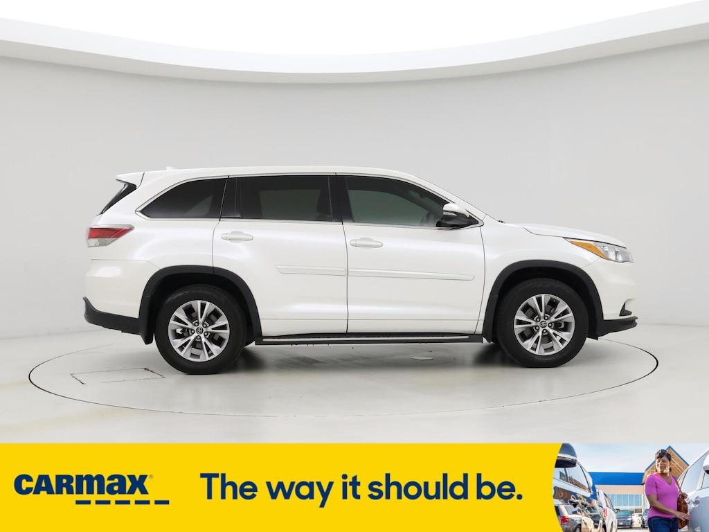 used 2016 Toyota Highlander car, priced at $17,998