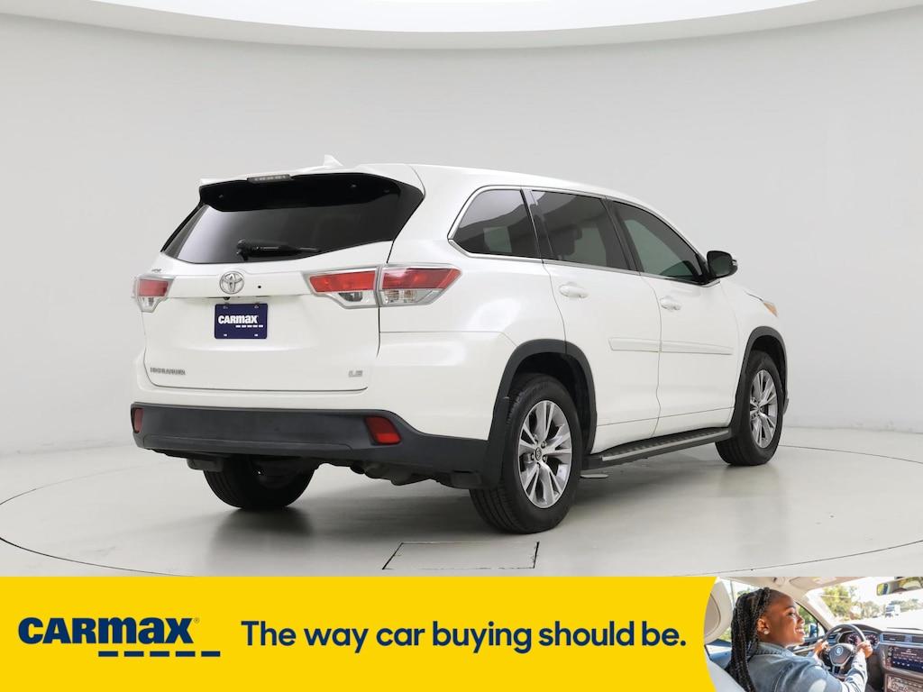 used 2016 Toyota Highlander car, priced at $17,998