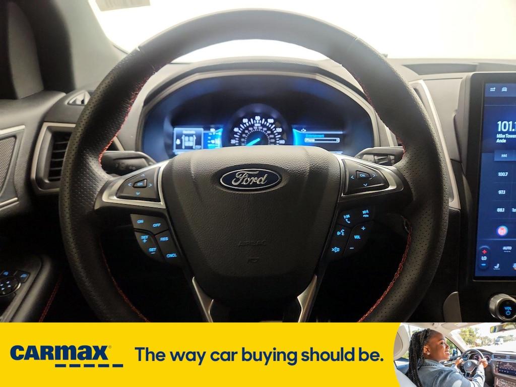 used 2023 Ford Edge car, priced at $29,998