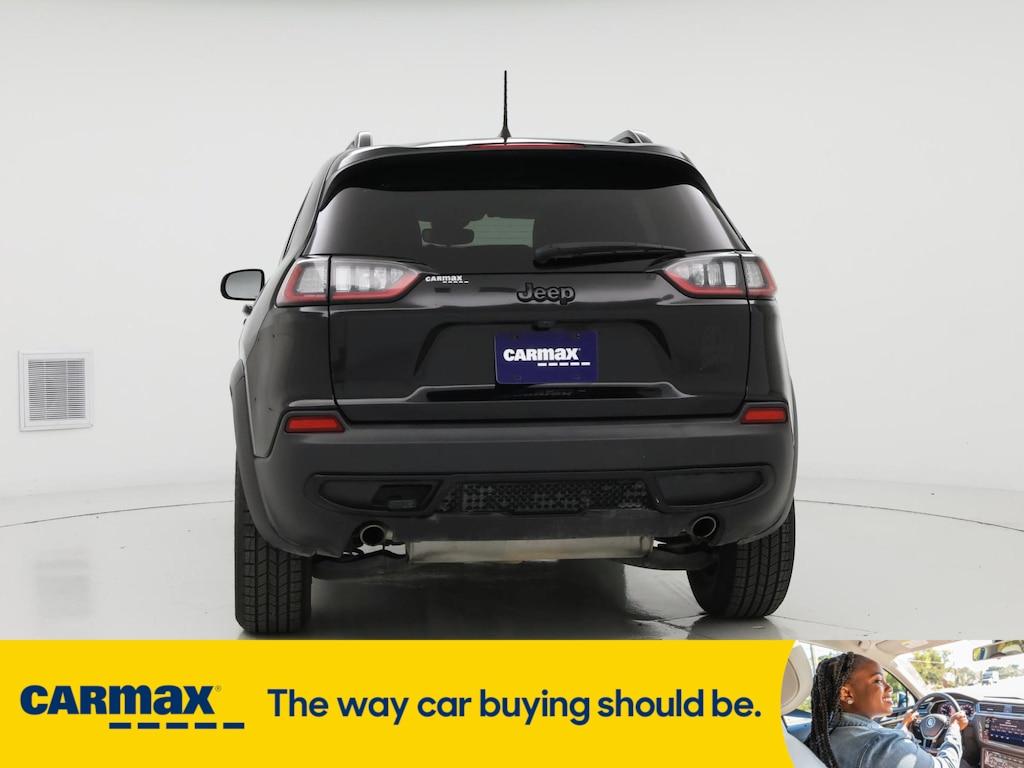 used 2022 Jeep Cherokee car, priced at $22,998