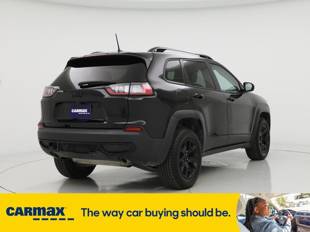 used 2022 Jeep Cherokee car, priced at $22,998