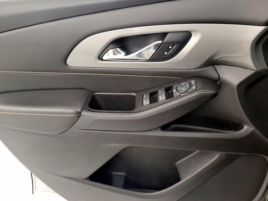 used 2020 Chevrolet Traverse car, priced at $23,998