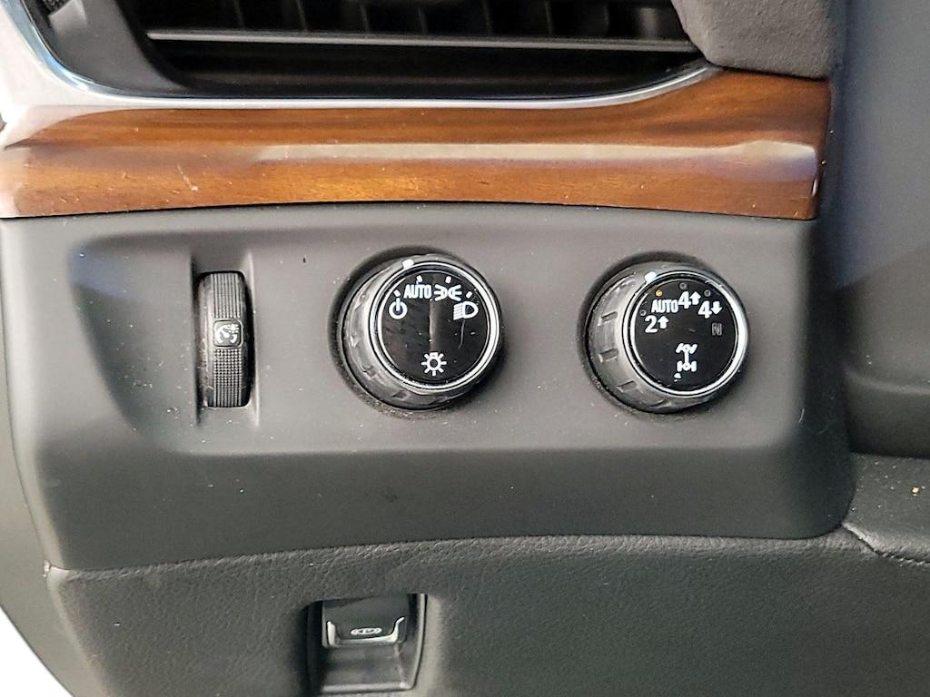 used 2018 Cadillac Escalade car, priced at $42,998