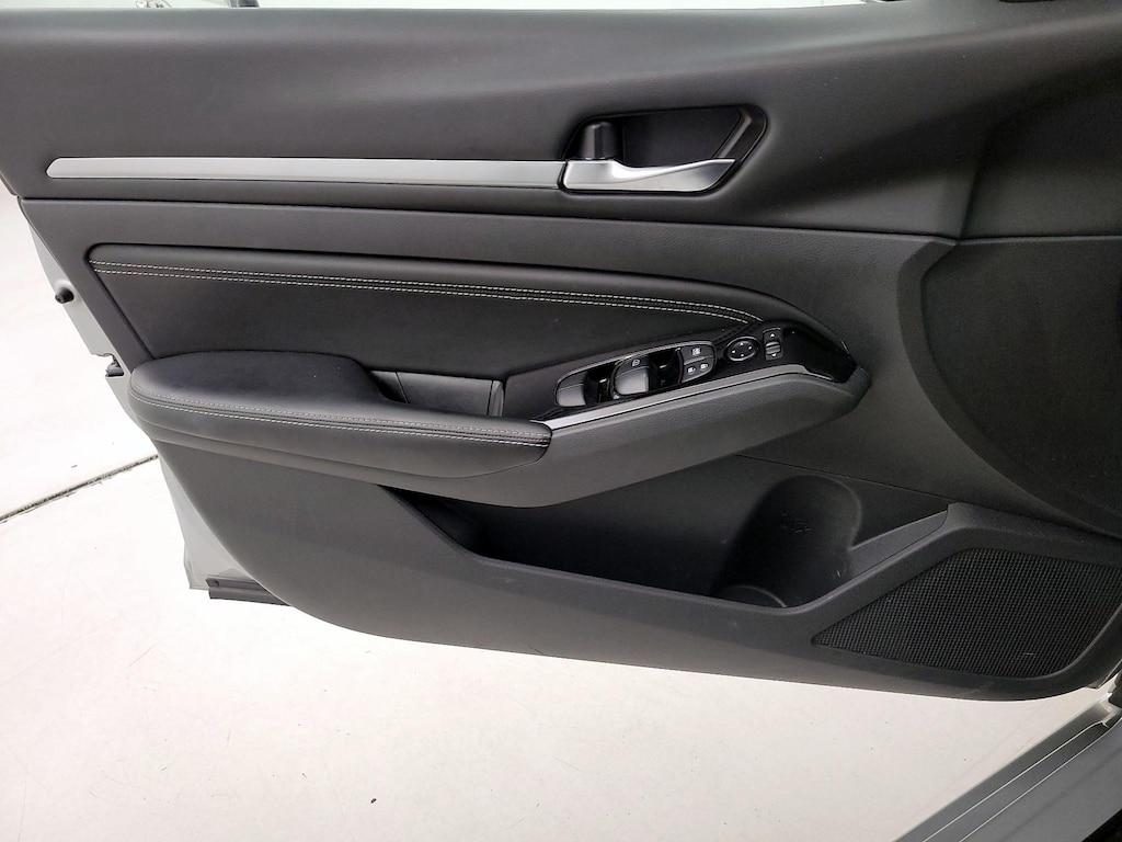 used 2023 Nissan Altima car, priced at $23,998