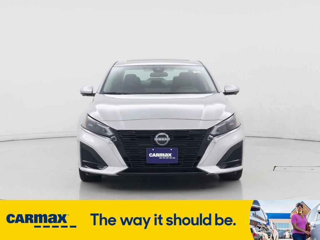 used 2023 Nissan Altima car, priced at $23,998