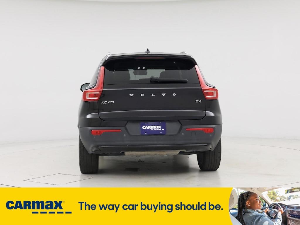 used 2023 Volvo XC40 car, priced at $28,998