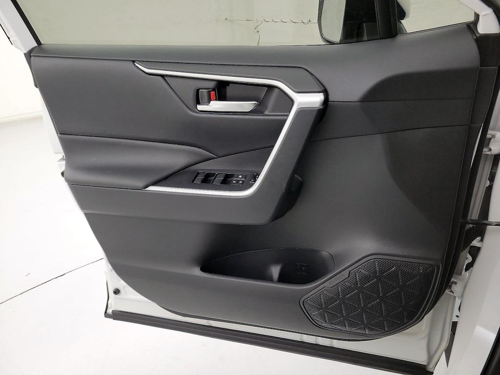 used 2021 Toyota RAV4 Hybrid car, priced at $32,998