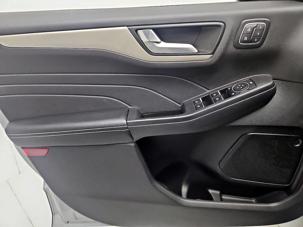 used 2022 Ford Escape car, priced at $20,998