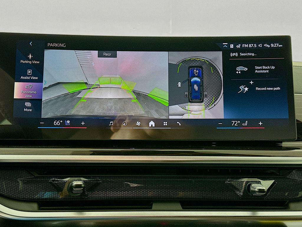 new 2026 BMW X7 car, priced at $106,085