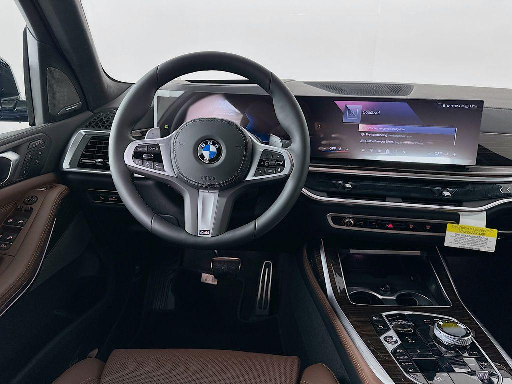 new 2026 BMW X7 car, priced at $106,085