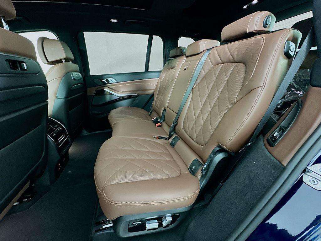 new 2026 BMW X7 car, priced at $106,085