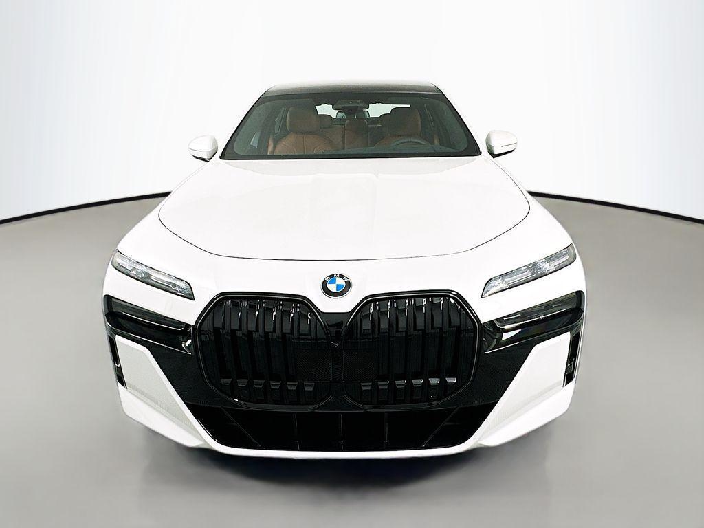 new 2025 BMW 760 car, priced at $143,180