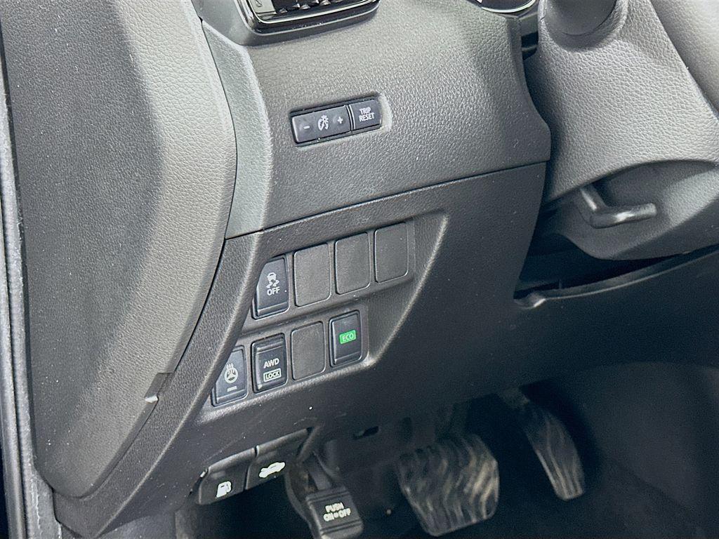 used 2018 Nissan Rogue Sport car, priced at $13,980