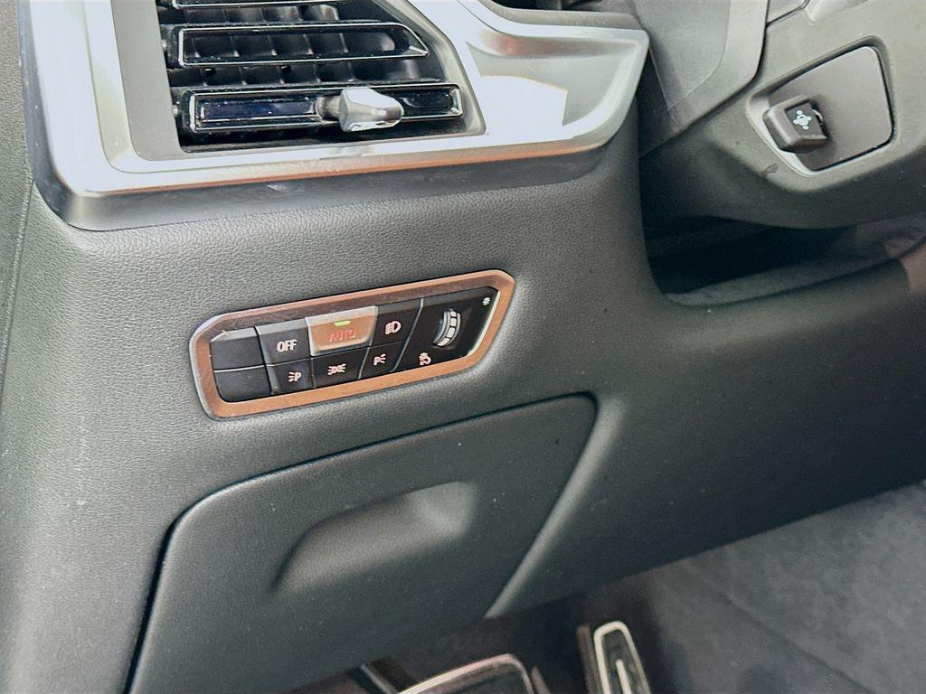 used 2023 BMW X7 car, priced at $64,980