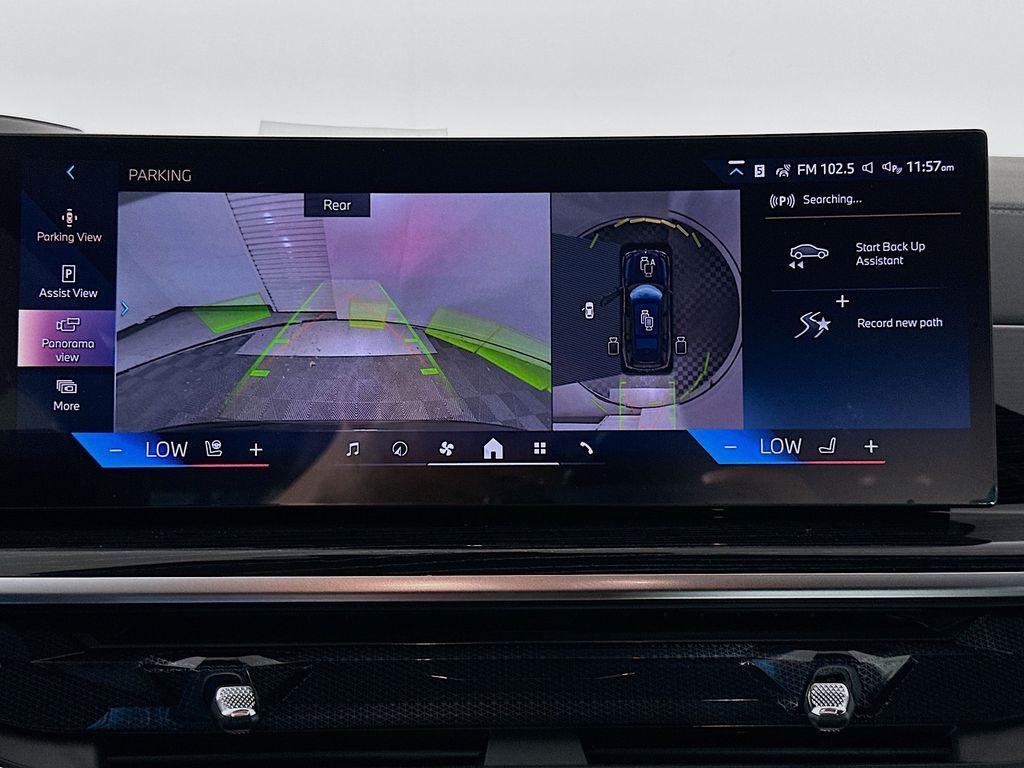 new 2026 BMW X7 car, priced at $98,260