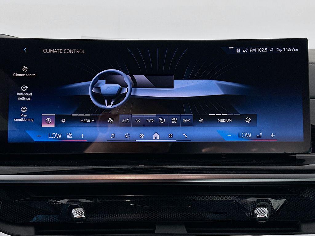 new 2026 BMW X7 car, priced at $98,260