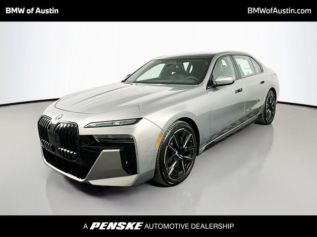 new 2025 BMW 760 car, priced at $132,775