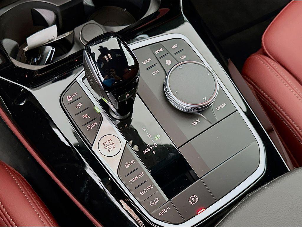 new 2025 BMW X4 car, priced at $64,470