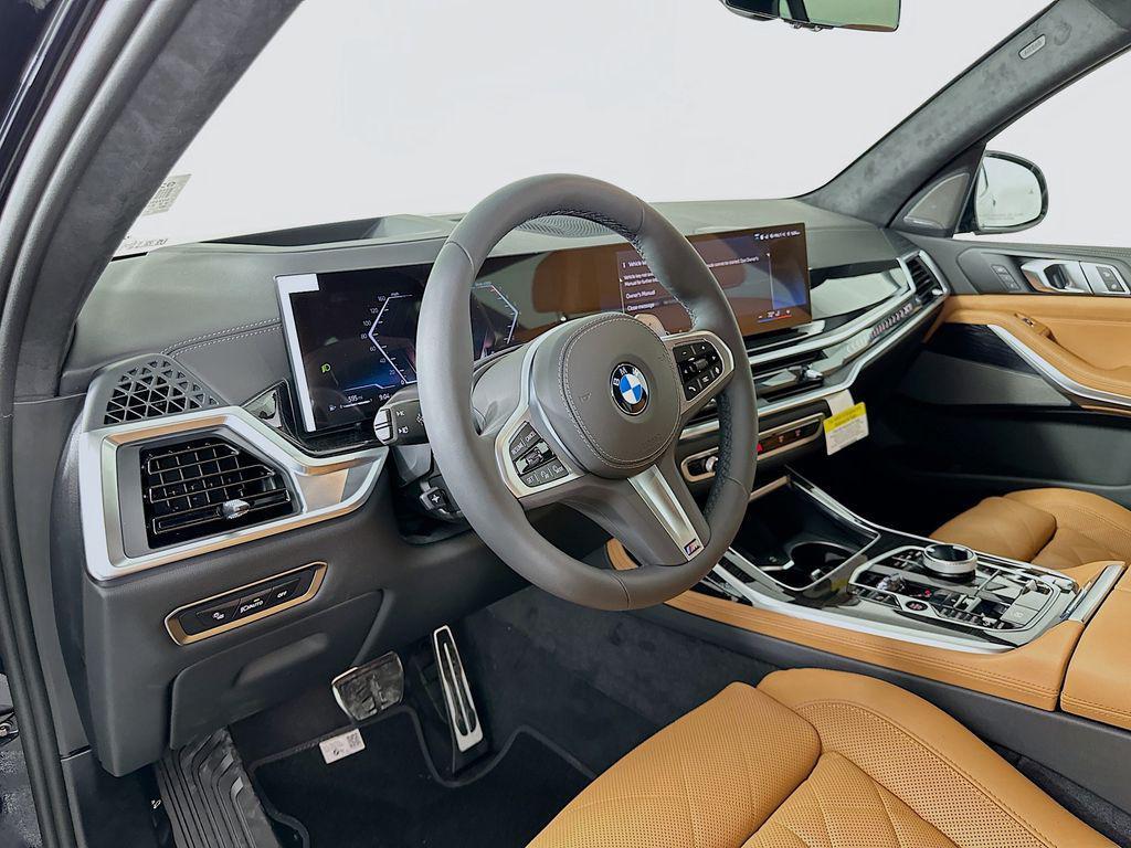 new 2026 BMW X7 car, priced at $100,585