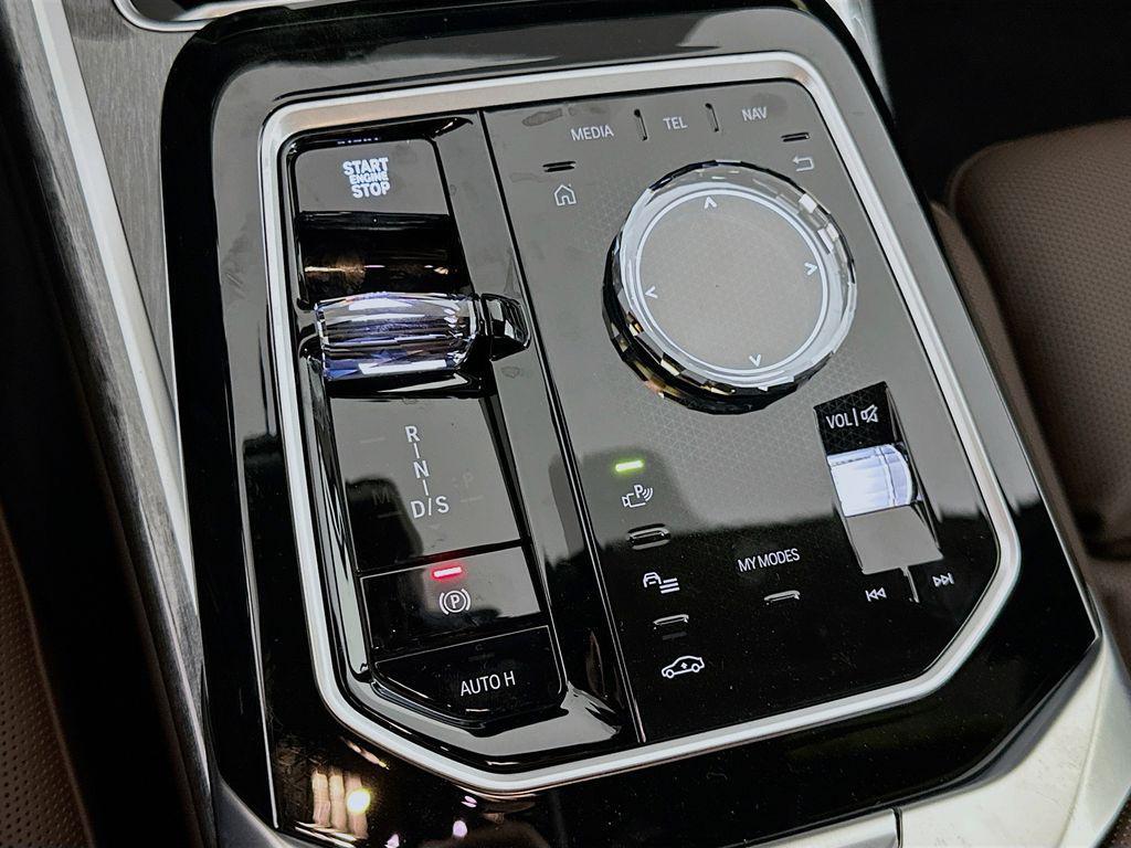 new 2025 BMW 740 car, priced at $108,500