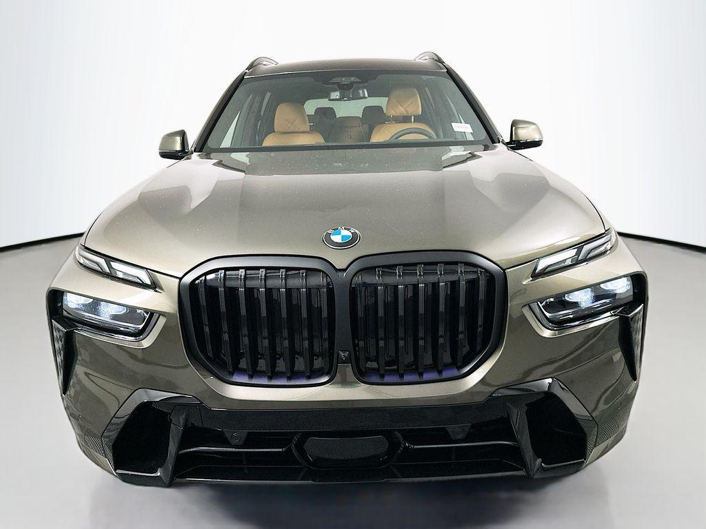 new 2026 BMW X7 car, priced at $101,185