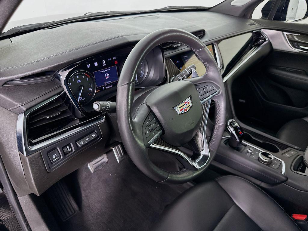 used 2022 Cadillac XT6 car, priced at $24,980