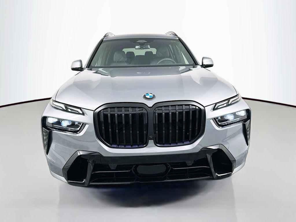 new 2026 BMW X7 car, priced at $96,275