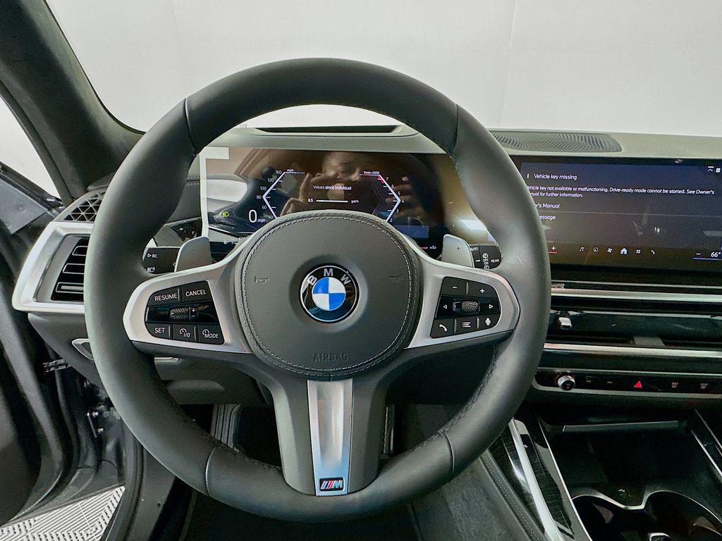new 2026 BMW X7 car, priced at $96,275