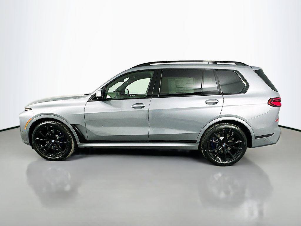new 2026 BMW X7 car, priced at $96,275