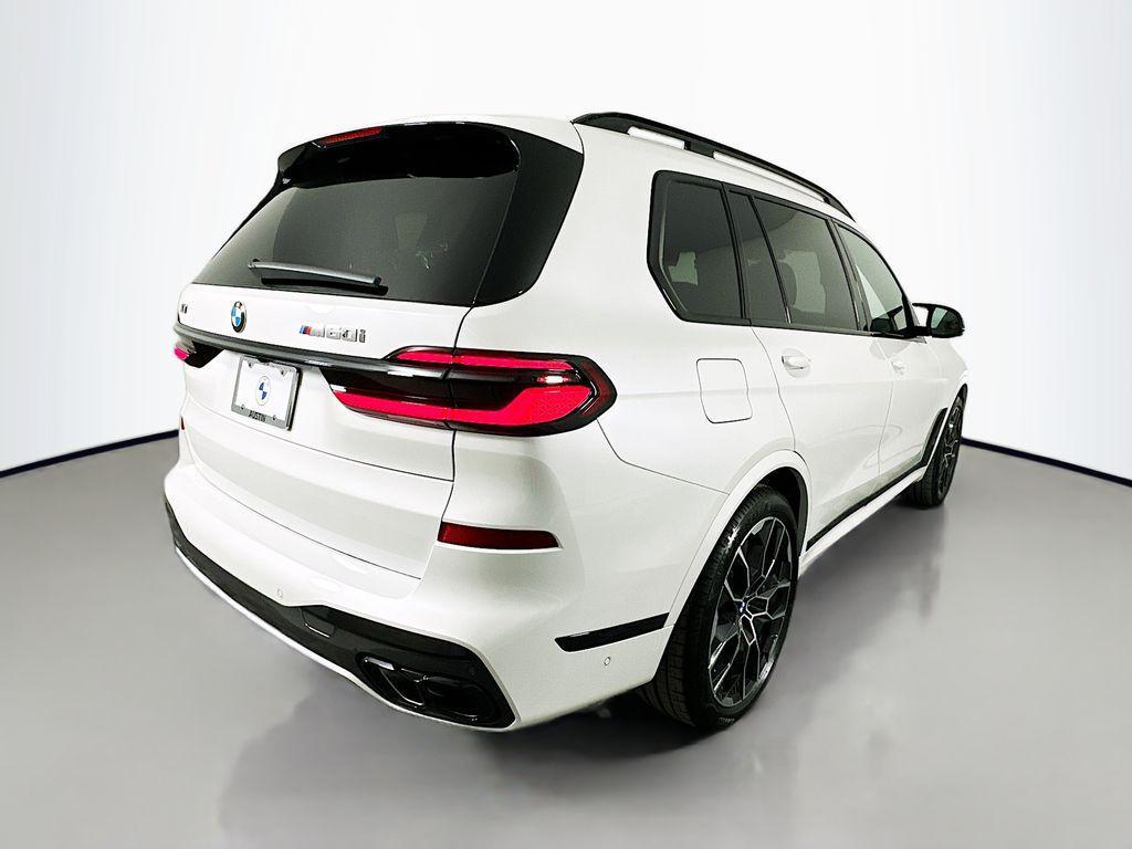 new 2026 BMW X7 car, priced at $122,635