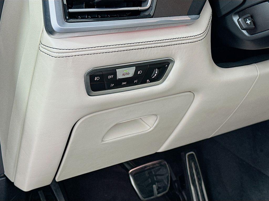 used 2022 BMW X7 car, priced at $51,980