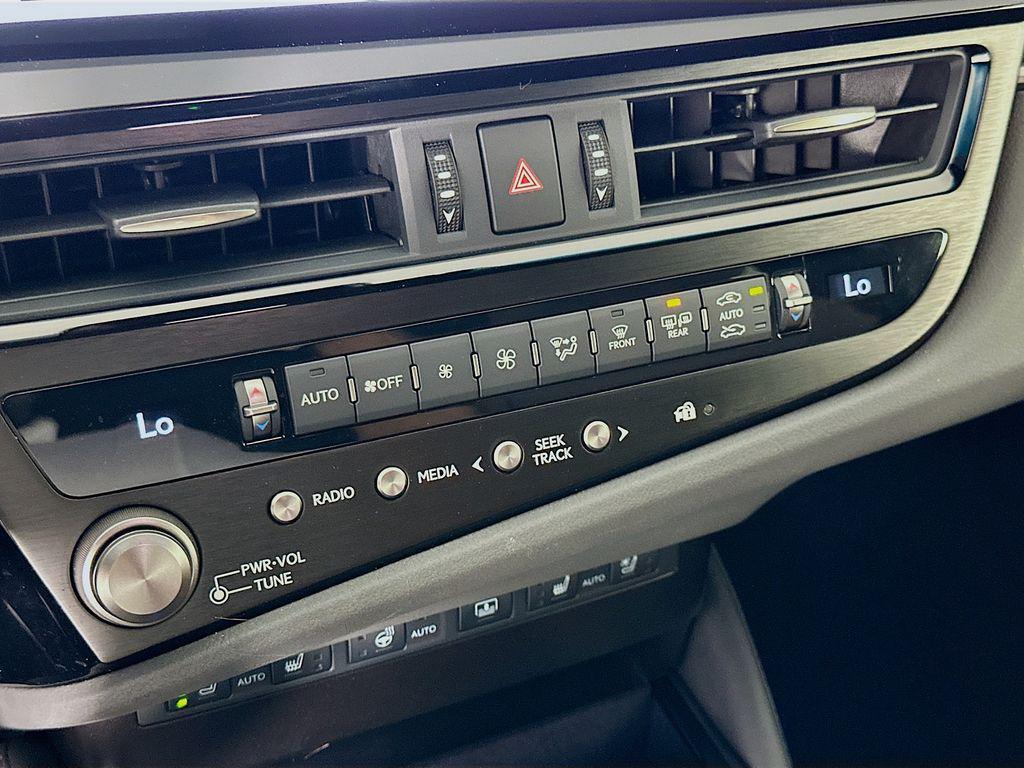 used 2025 Lexus ES 350 car, priced at $46,831